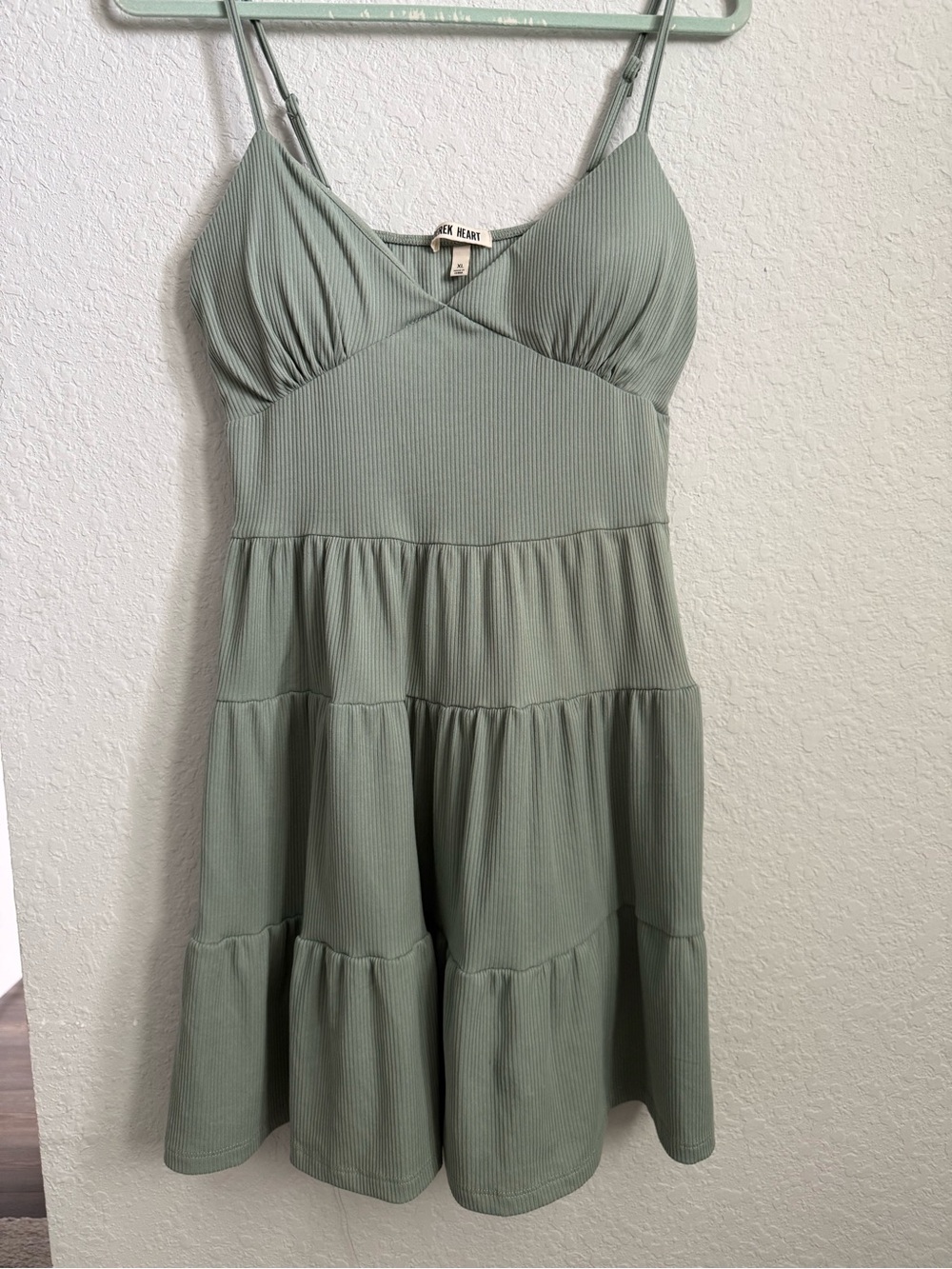 Derek heart XL flowy ribbed sundress sage green with adjustable straps